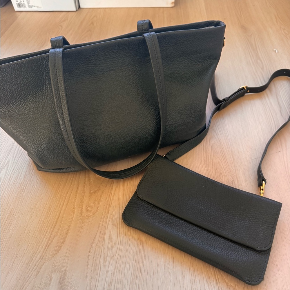 Cuyana Small Zipper Tote and Flap Bag Set